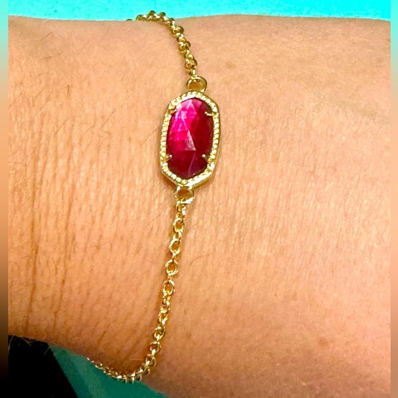 Kendra Scott Ruby colored and gold bracelet - Picture 1 of 4